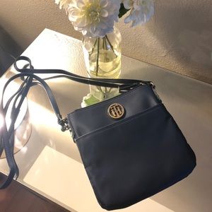 Tommy Hilfiger Crossbody